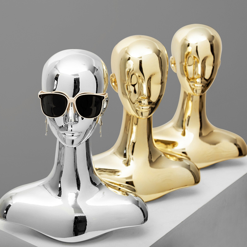 Kledingwinkel Mannequin Hoofdm - Body Jewelry In Store recensie en prijs