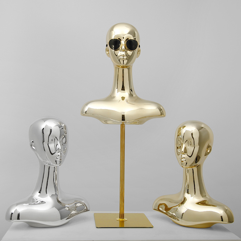 Kledingwinkel Mannequin Hoofdm - Body Jewelry In Store recensie en prijs