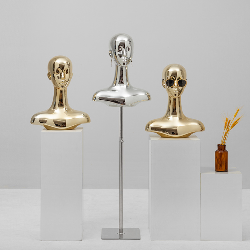 Kledingwinkel Mannequin Hoofdm - Body Jewelry In Store recensie en prijs