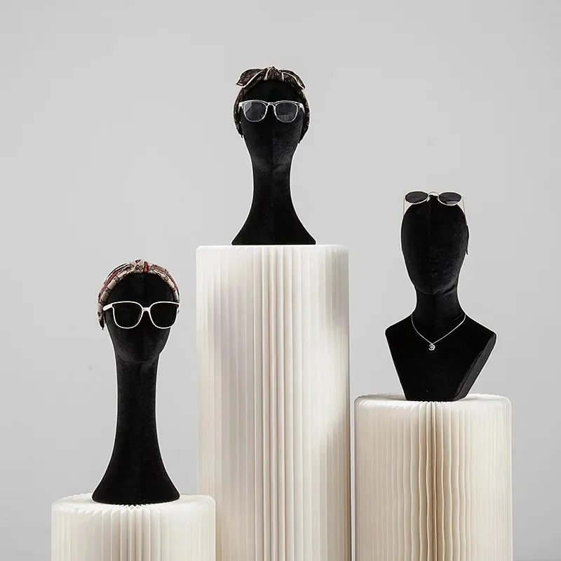 Mannequin hoofd met schouders, - Body Jewelry In Store recensie en prijs